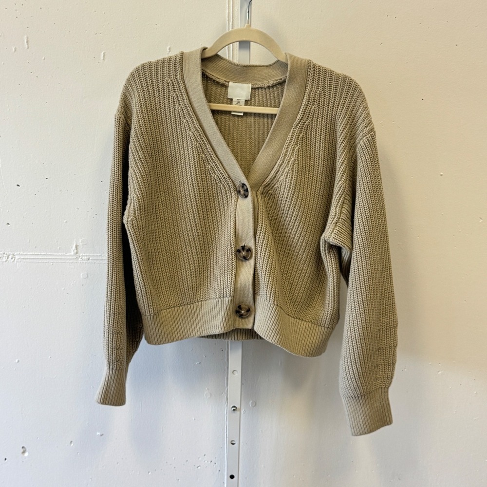 H&M Ribbed Knit Button Front Chunky Cardigan Sweater V-Neck Small Tan Casual